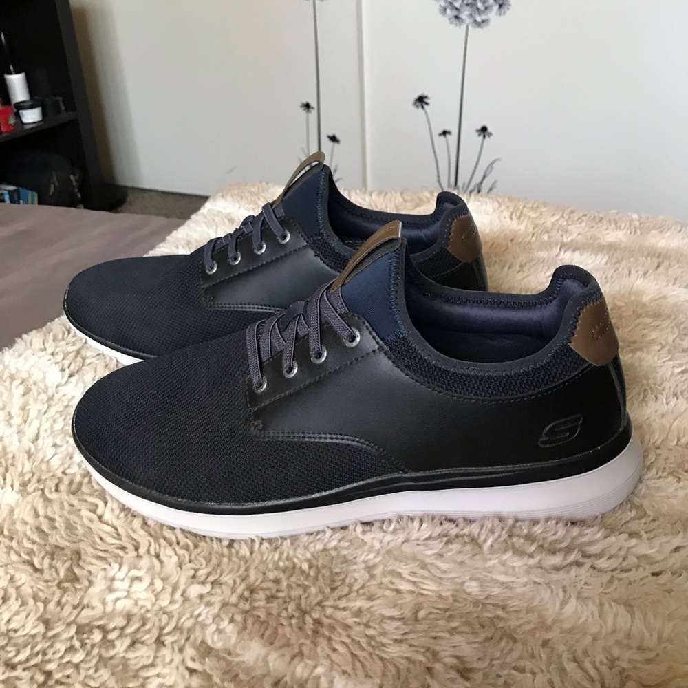 Skechers Mens' Relaxed Fit Slipons